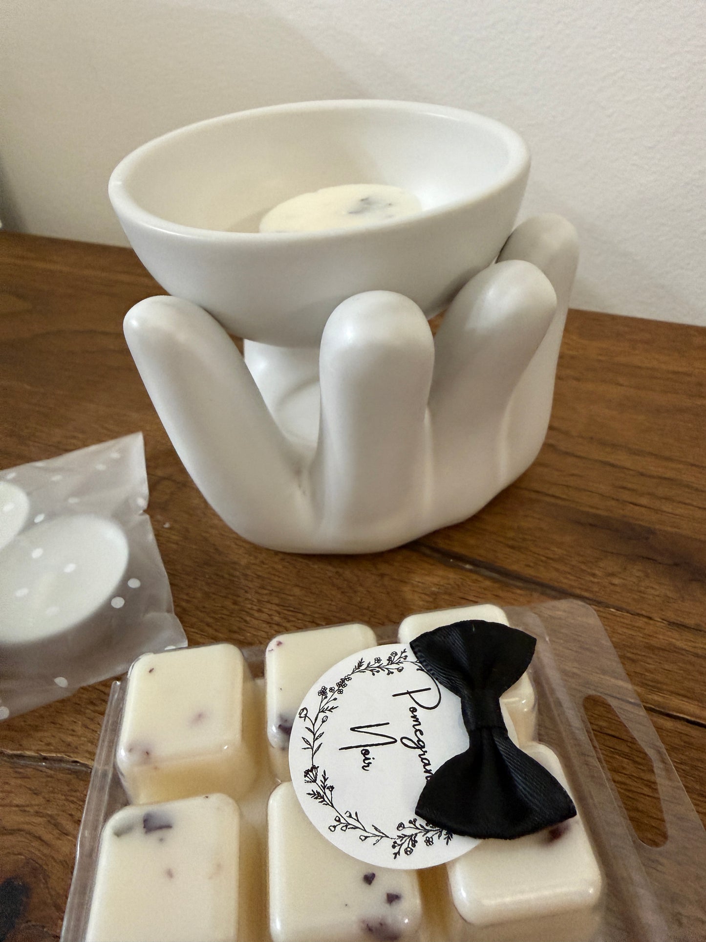 Ceramic Hand & Dish Wax Burner With Your Choice Of Fragrance