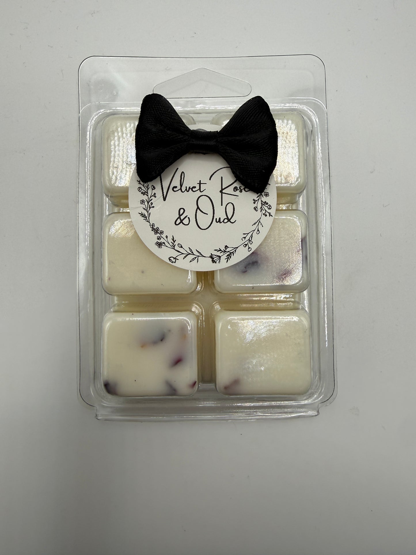 Velvet Rose & Oud Highly Scented Wax Melt
