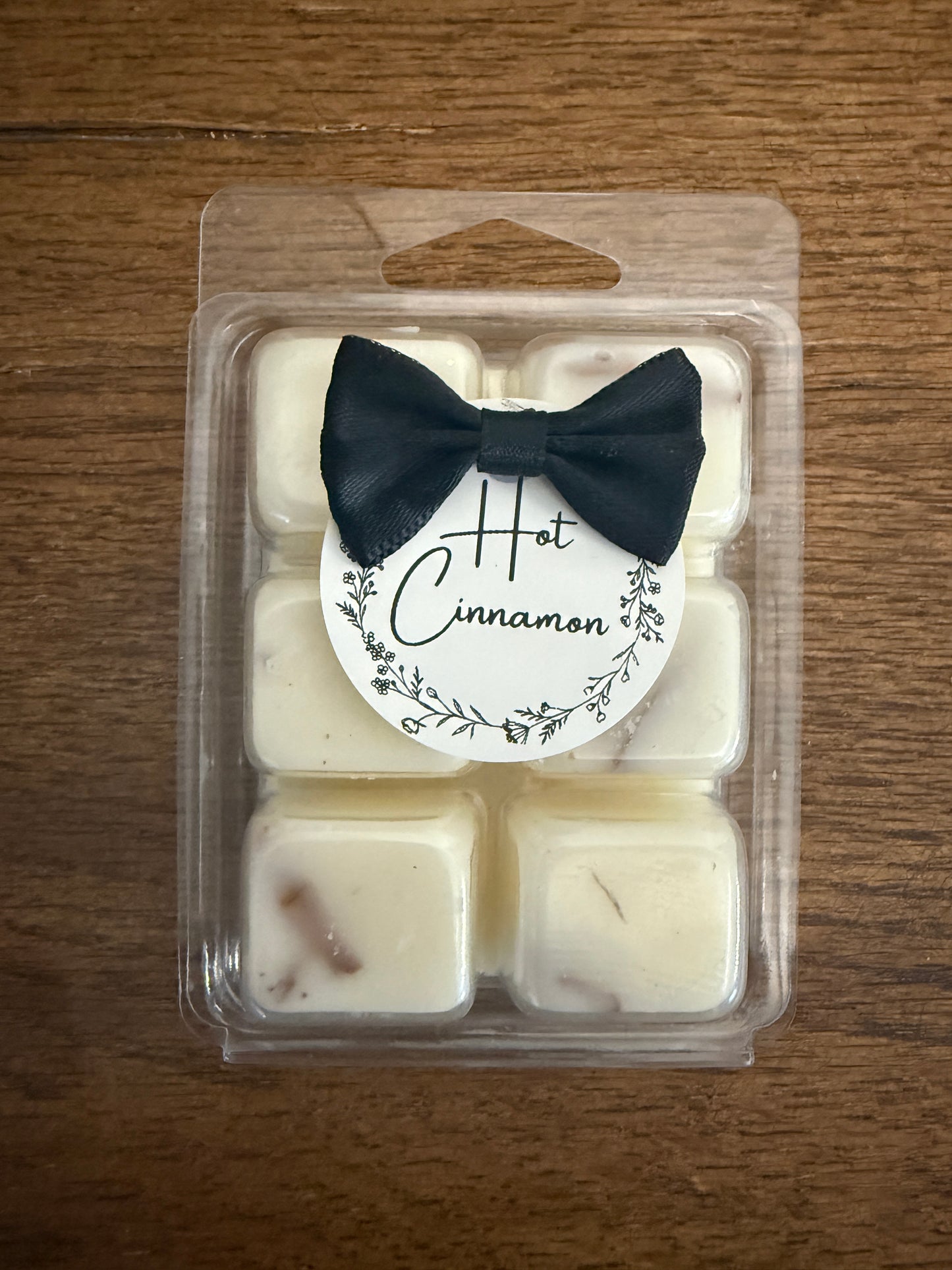 Hot Cinnamon Large Highly Scented Wax Melt