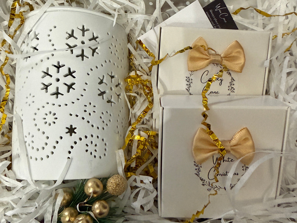 Medium Gift Set With White Snowflake Burner And Fragrances