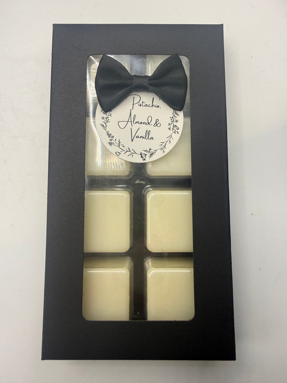 Pistachio, Almond & Vanilla Highly Scented Wax Melt