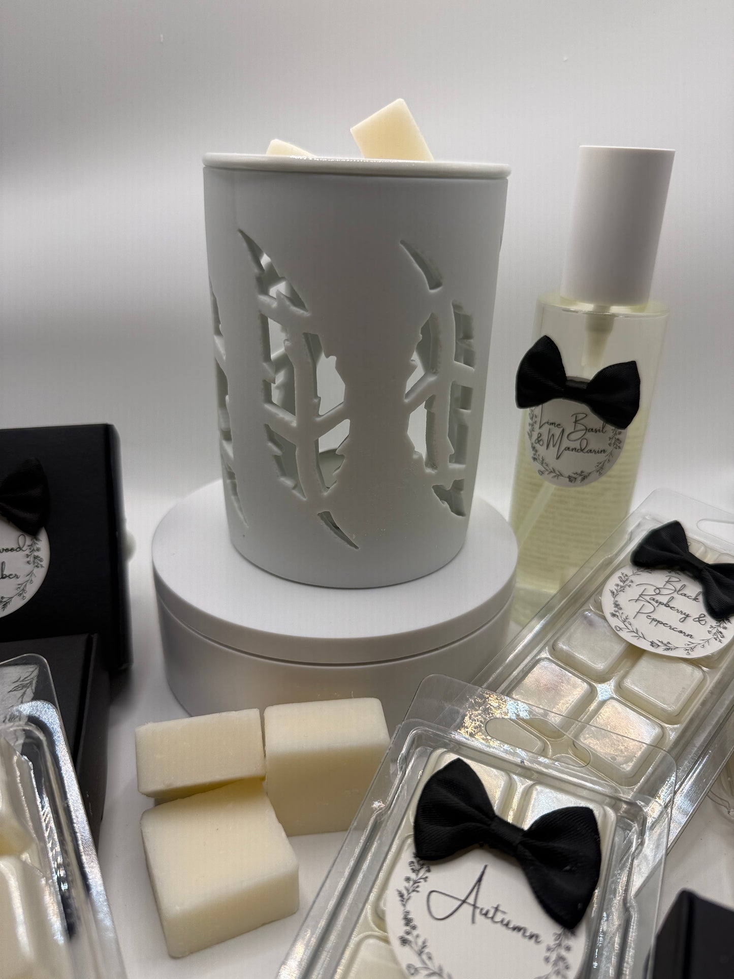 Stylish White Burners In Choice Of Design With Free Wax Melt