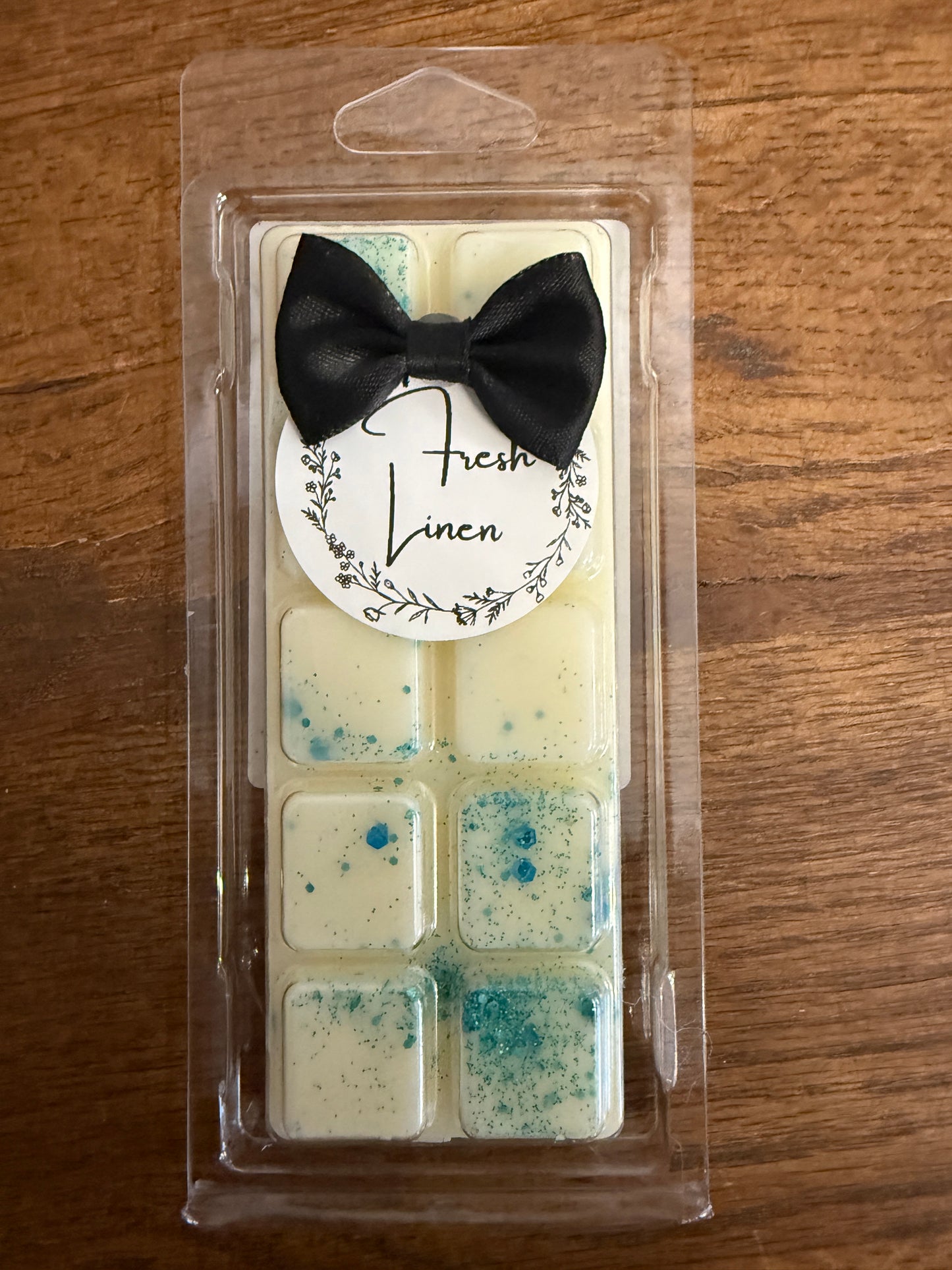 Fresh Linen Highly Scented Wax Melts
