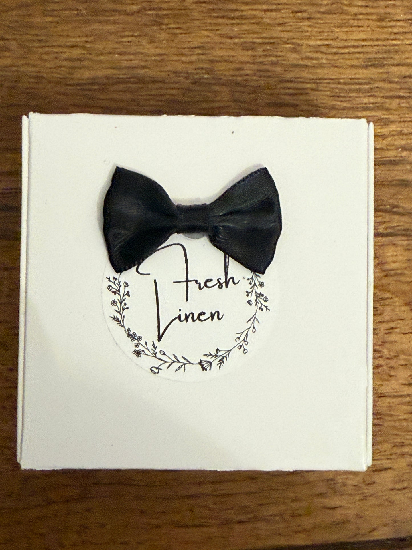 Small White Gift Box Of Highly Scented Wax Melts