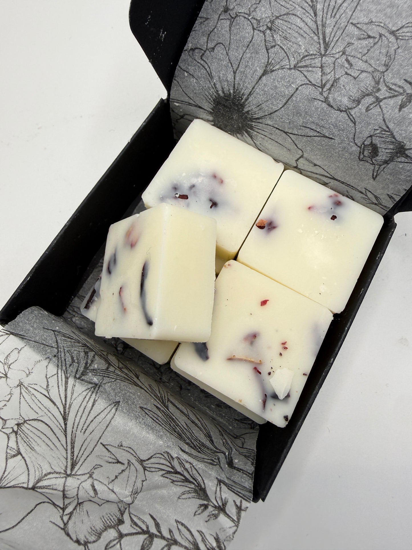 Black Raspberry & Peppercorn
