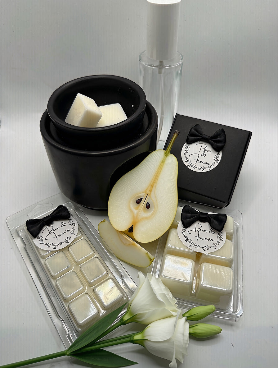 Pear & Freesia