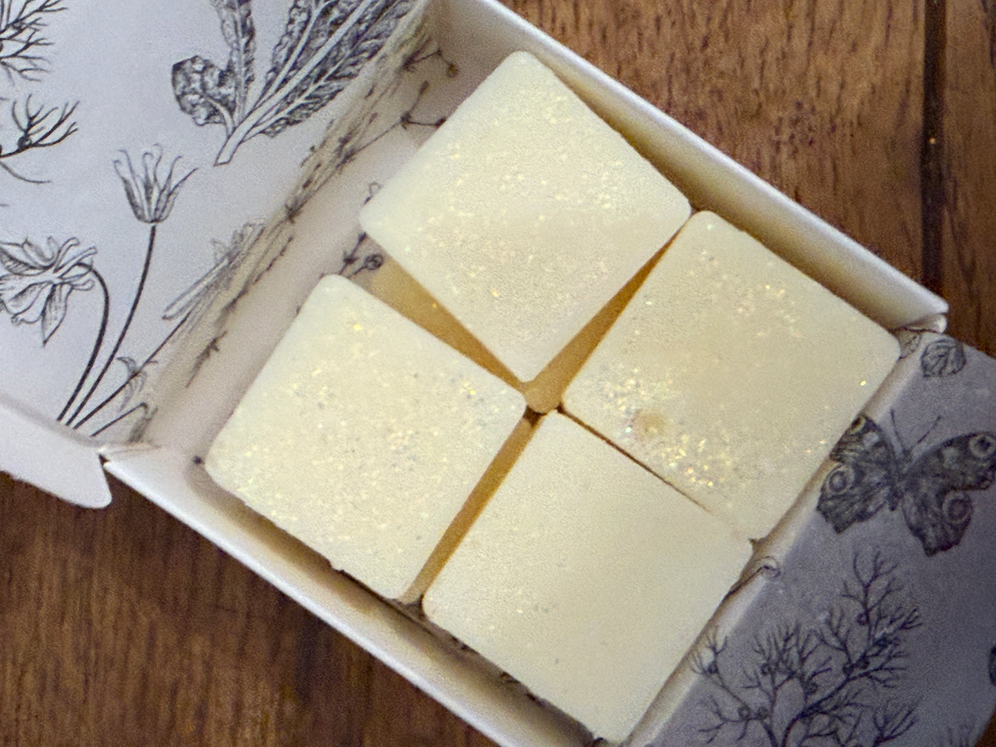 Small White Gift Box Of Highly Scented Wax Melts