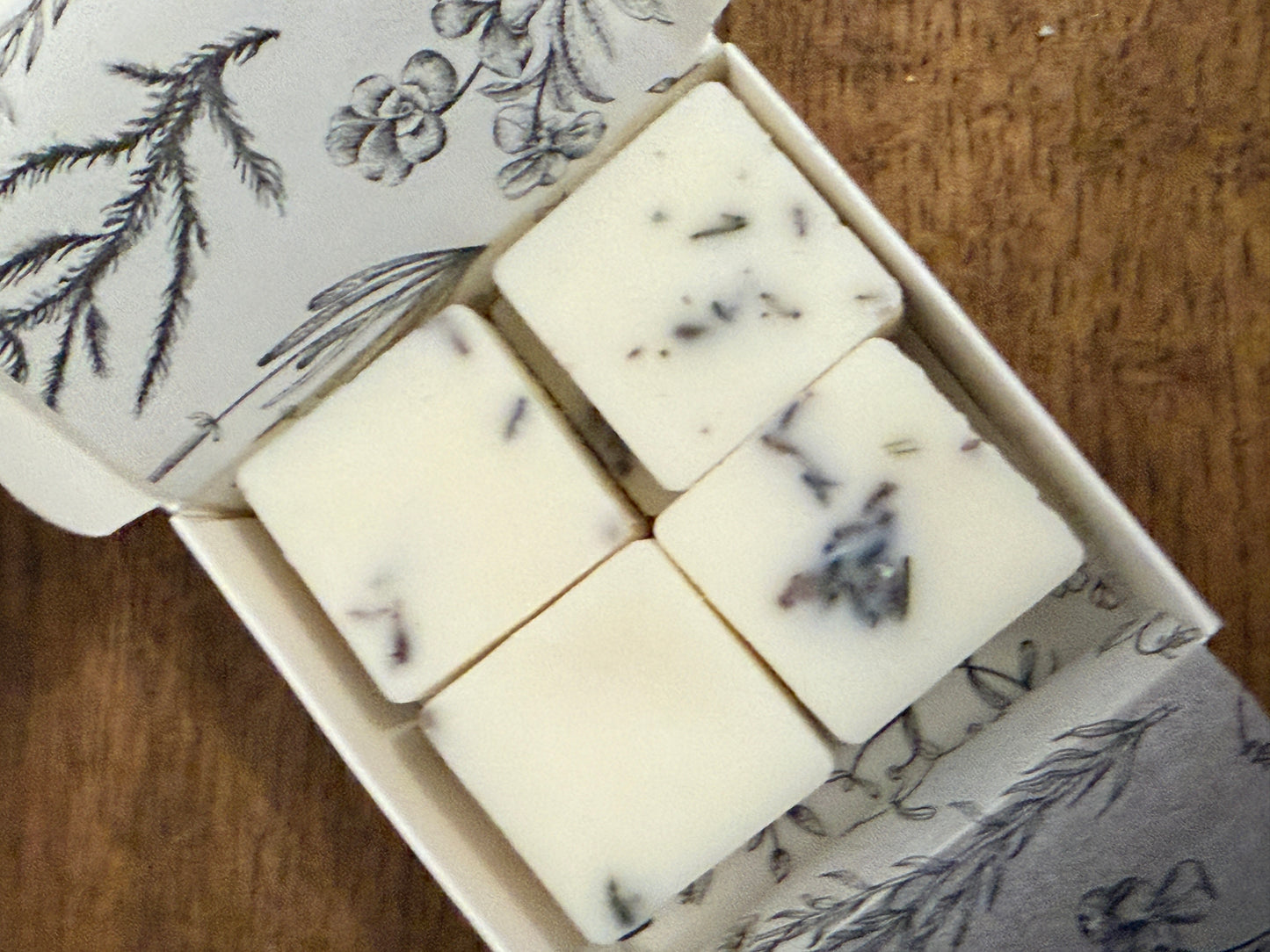 Small White Gift Box Of Highly Scented Wax Melts