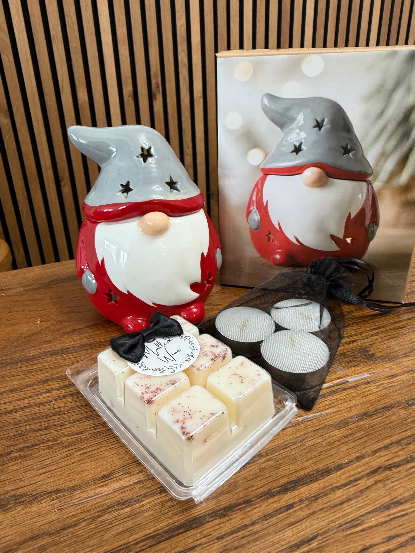 Cute & Festive Small Gonk Wax Warmer