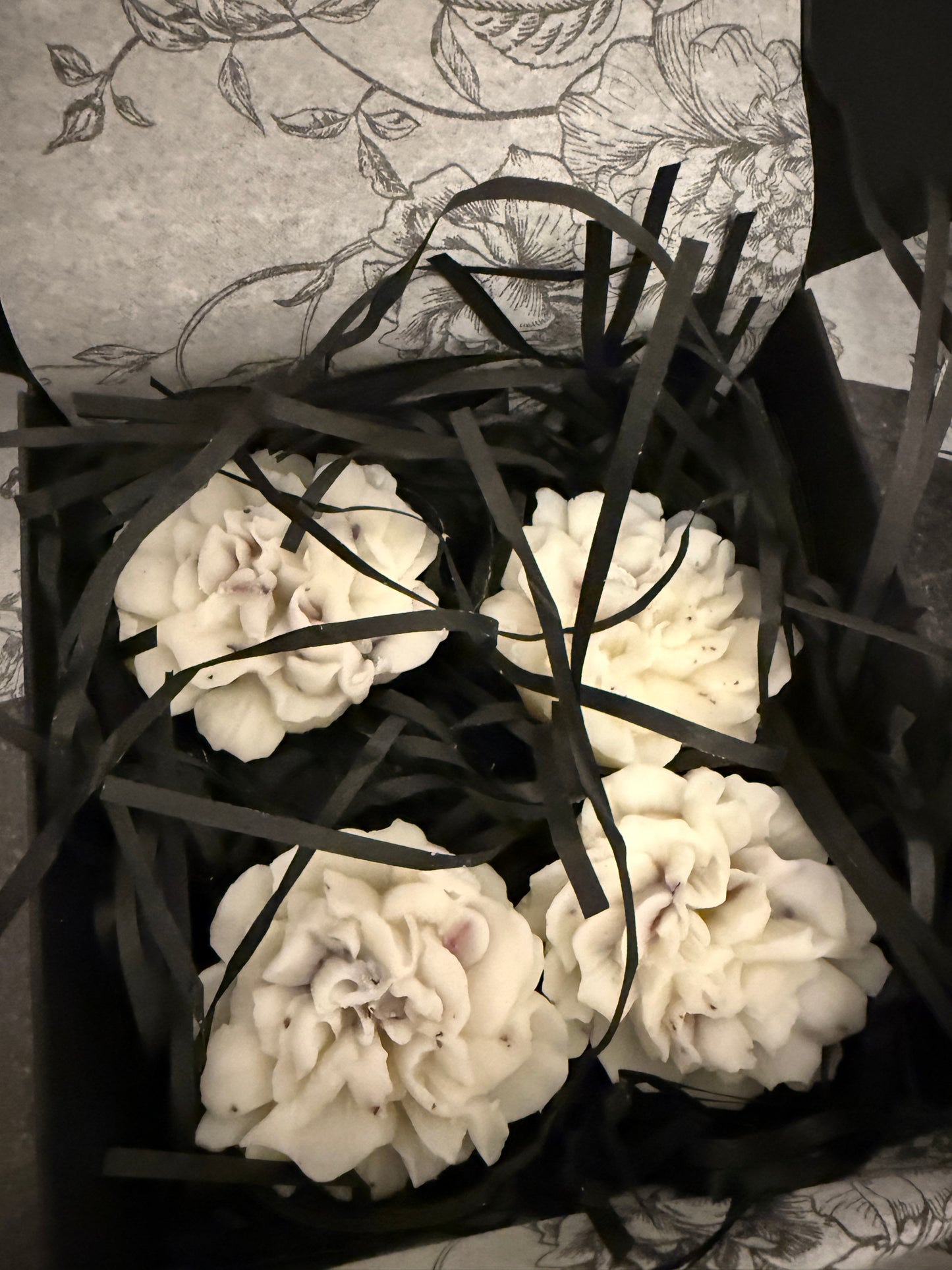 Flower Wax Tarts In Lovely Gift Box
