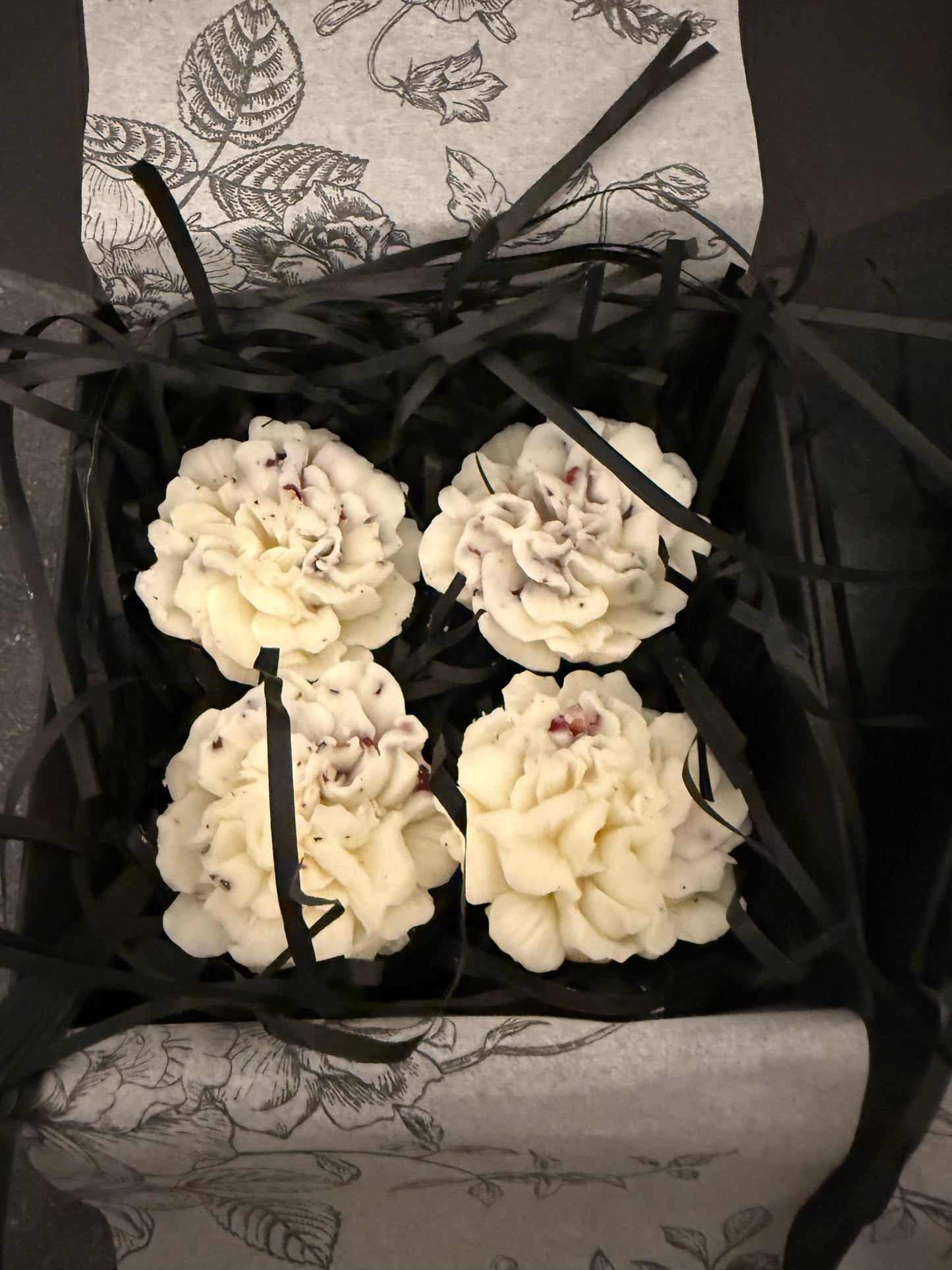 Flower Wax Tarts In Lovely Gift Box
