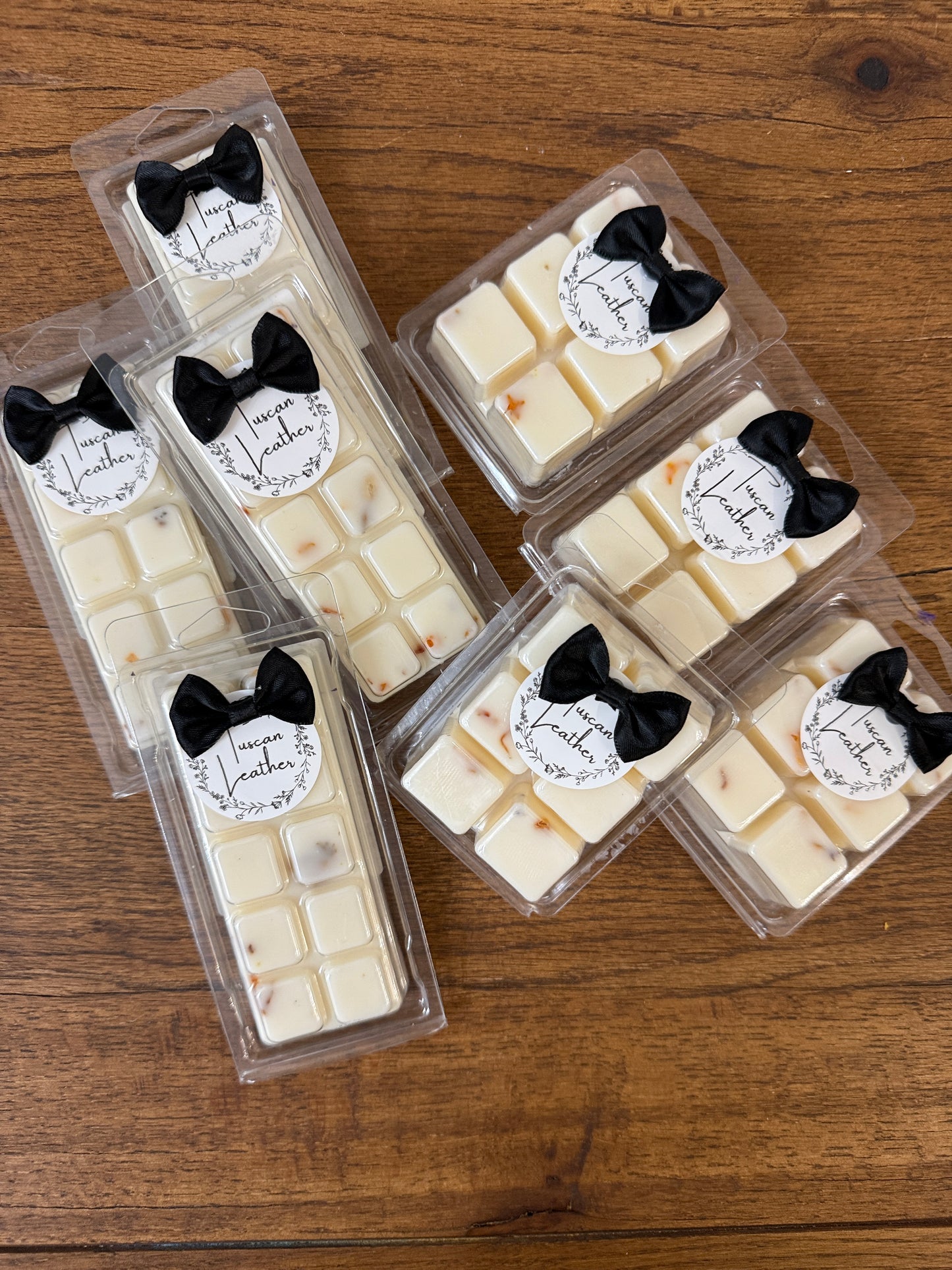 Tuscan Leather Highly Scented Wax Melts